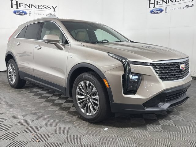 Used 2025 Cadillac XT4 Premium Luxury w/ Cold Weather Package FWD image 29