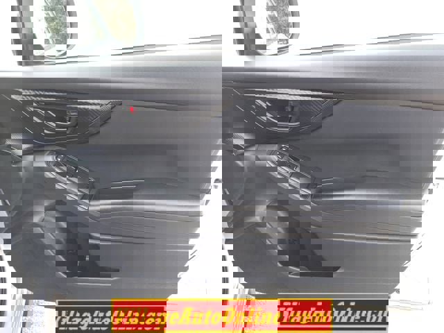 Used 2019 Subaru Crosstrek 2.0i image 32