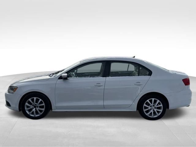 Used 2014 Volkswagen Jetta SE image 4