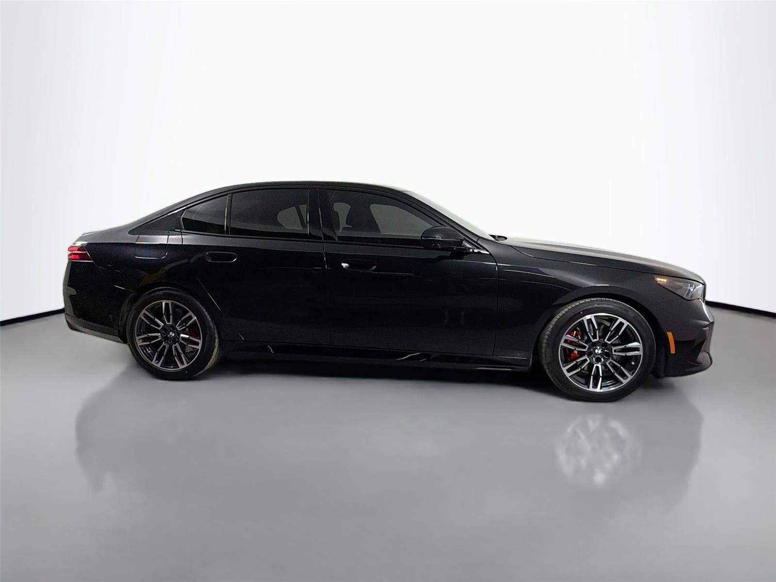 New 2027 BMW 530i RWD image 5