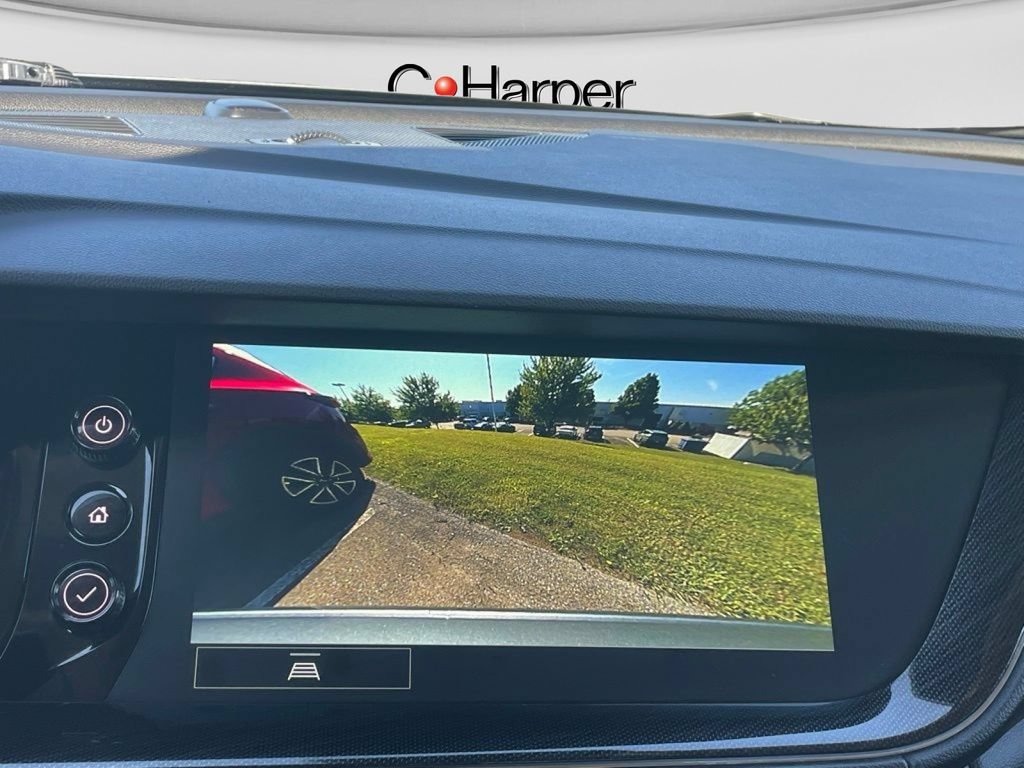 Used 2023 Buick Envision Essence AWD/4WD image 38