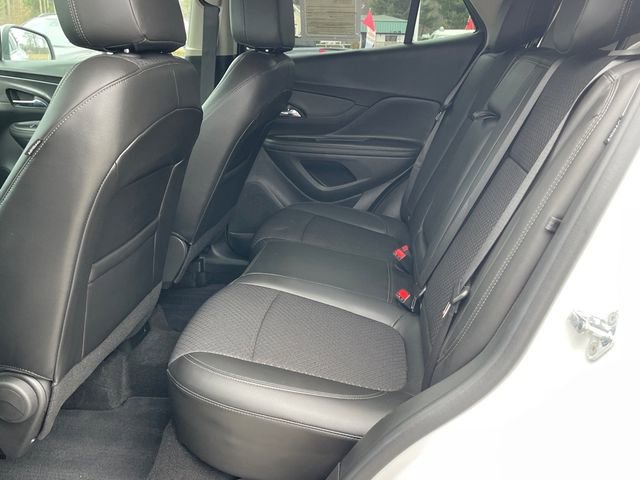 Used 2022 Buick Encore Preferred image 9