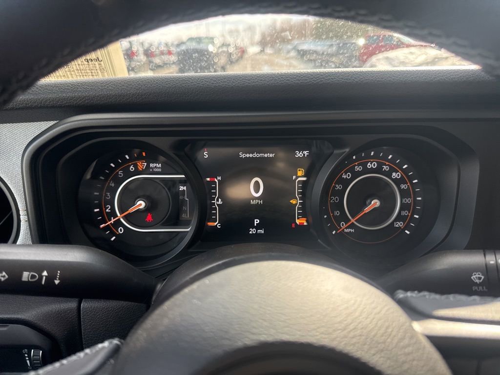 New 2025 Jeep Gladiator Sport image 28