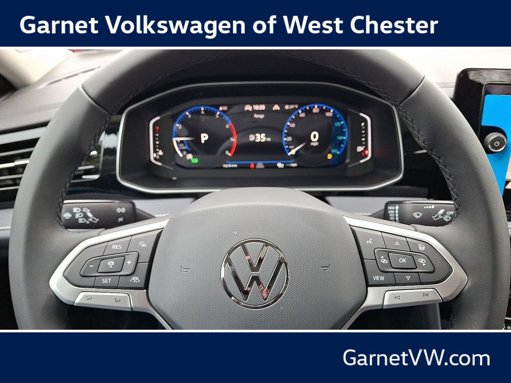 New 2026 Volkswagen Jetta SEL FWD image 9