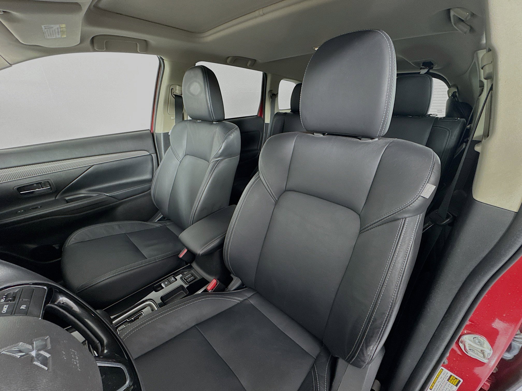 Used 2019 Mitsubishi Outlander SEL image 20