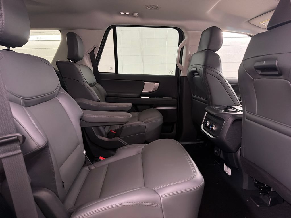 New 2027 Ford Expedition Active RWD image 29