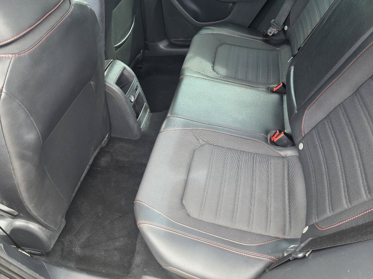Used 2013 Volkswagen Jetta GLI FWD image 8