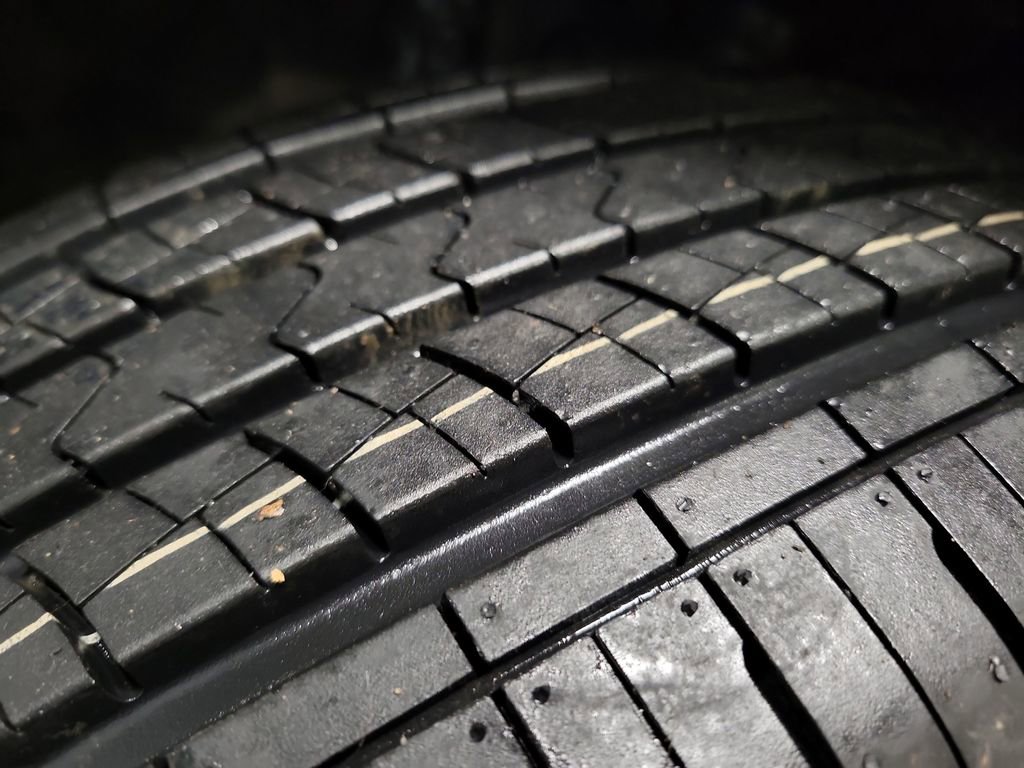 Used 2022 Toyota Highlander XLE image 11