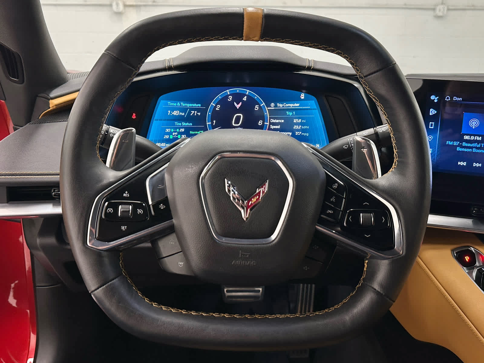 Used 2024 Chevrolet Corvette Stingray Preferred Cpe w/ 2LT RWD image 18