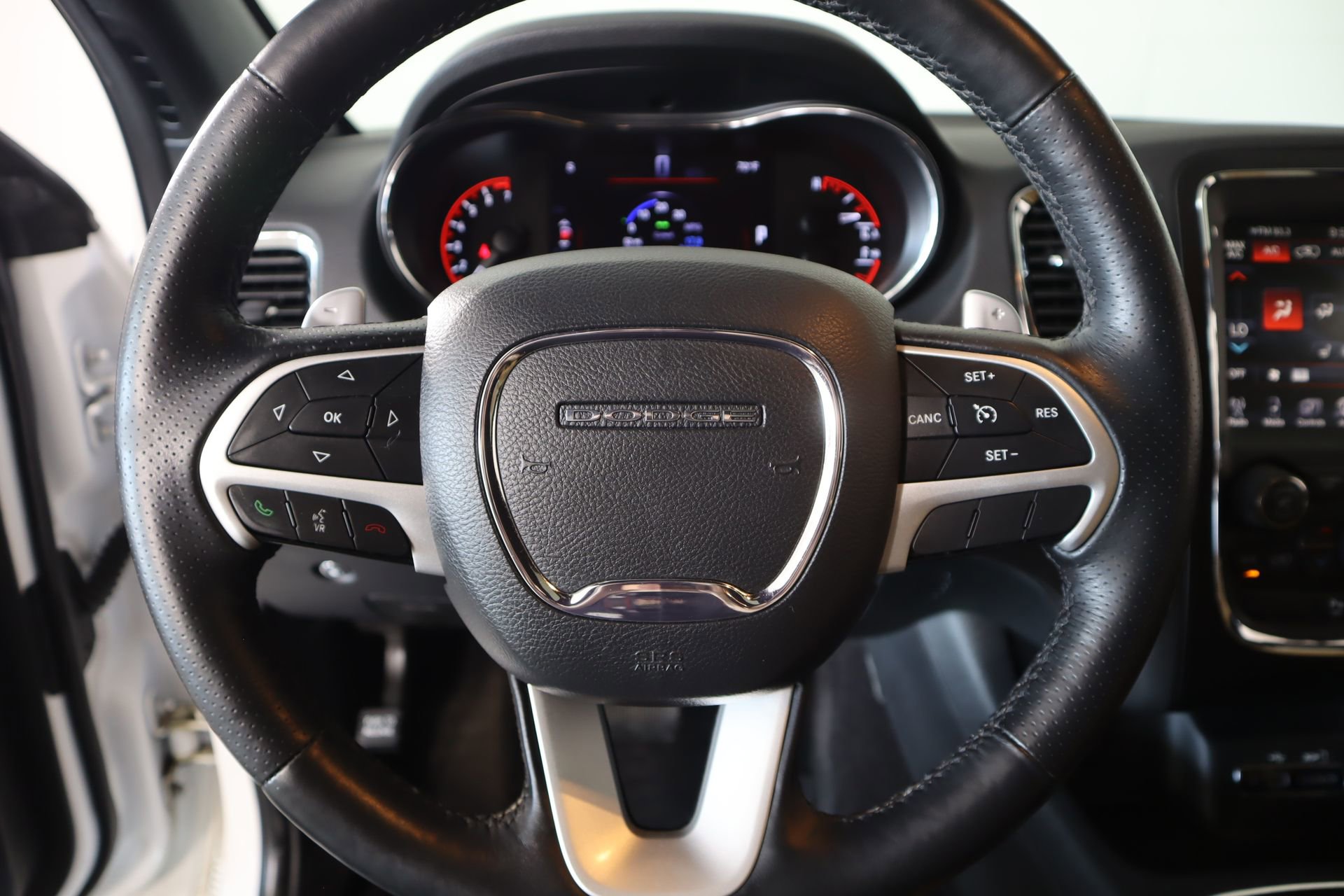 Used 2015 Dodge Durango Citadel image 3