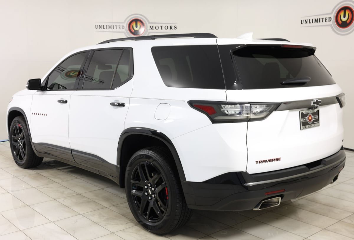 Used 2020 Chevrolet Traverse Premier w/ Redline Edition AWD/4WD image 4