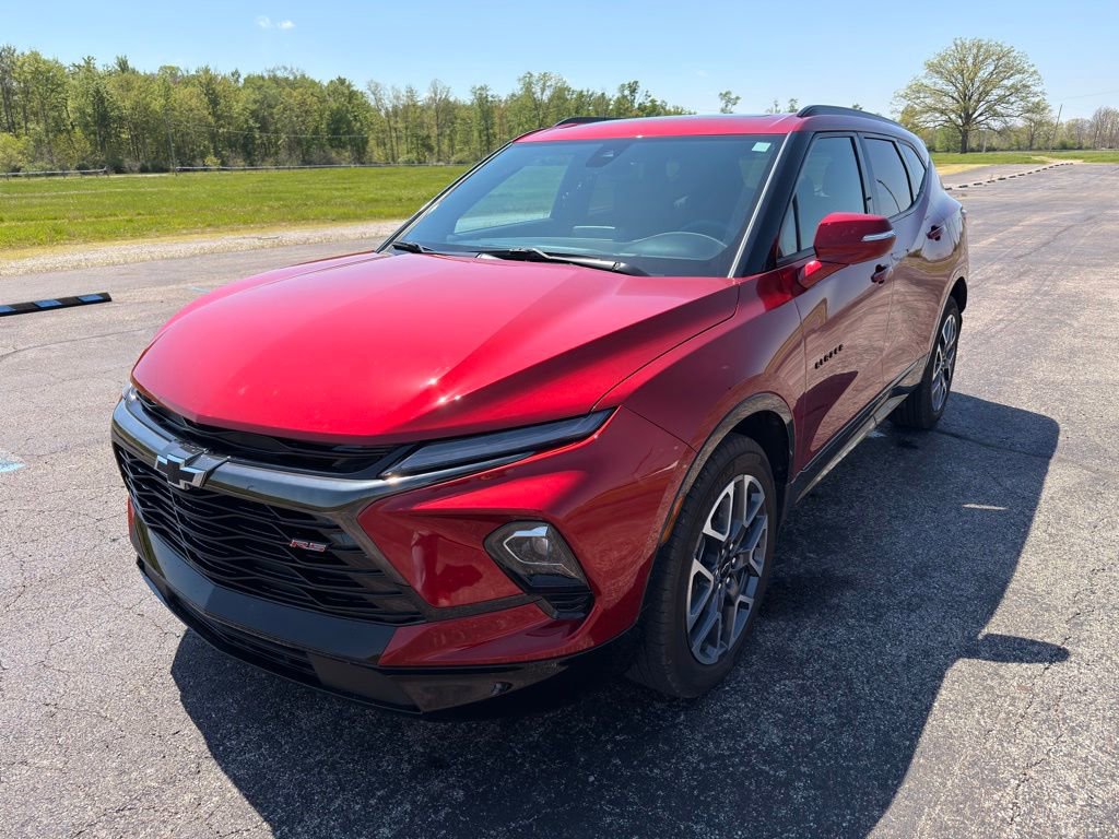 Used 2023 Chevrolet Blazer RS w/ Enhanced Convenience Package AWD/4WD image 15