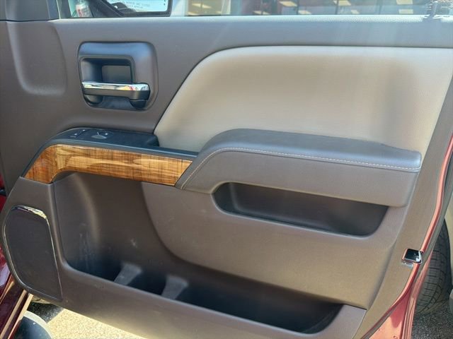 Used 2014 GMC Sierra 1500 SLT w/ SLT Preferred Package image 9