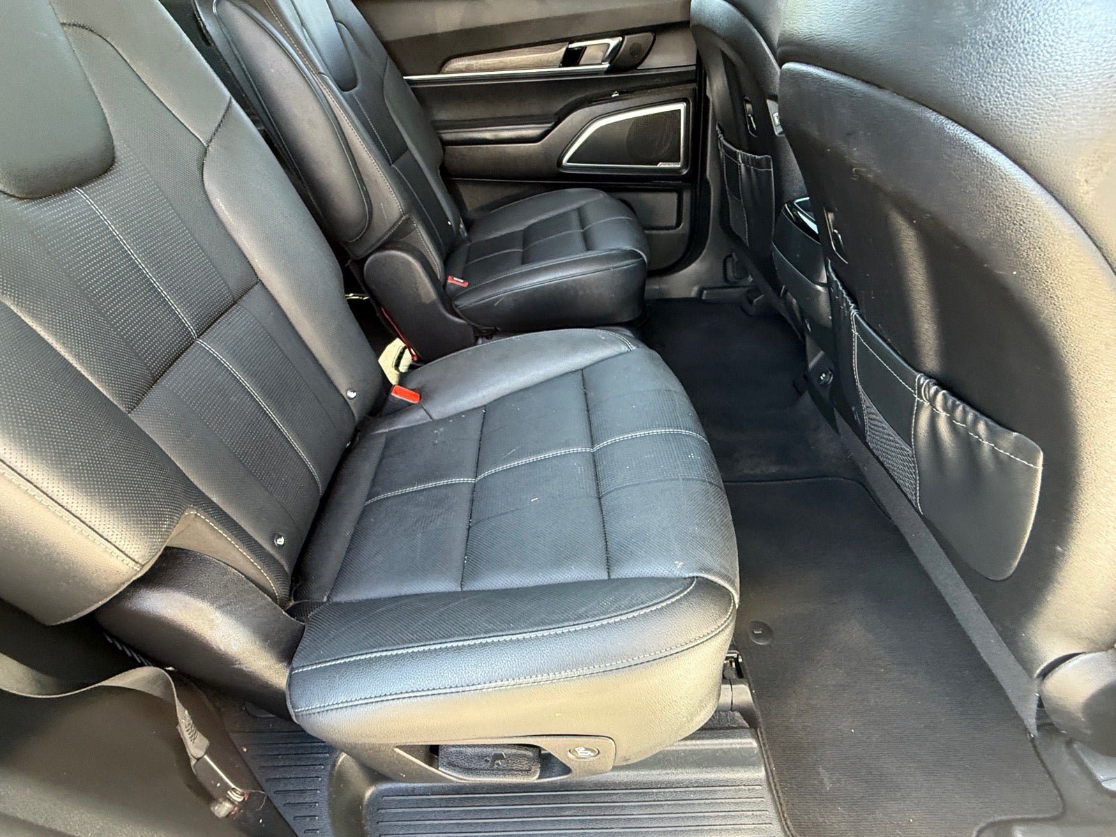 Used 2021 Kia Telluride SX w/ Nightfall Edition Package AWD/4WD image 11