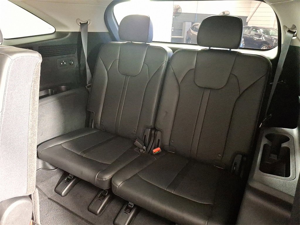 Used 2023 Kia Sorento S w/ Panoramic Sunroof Package image 15