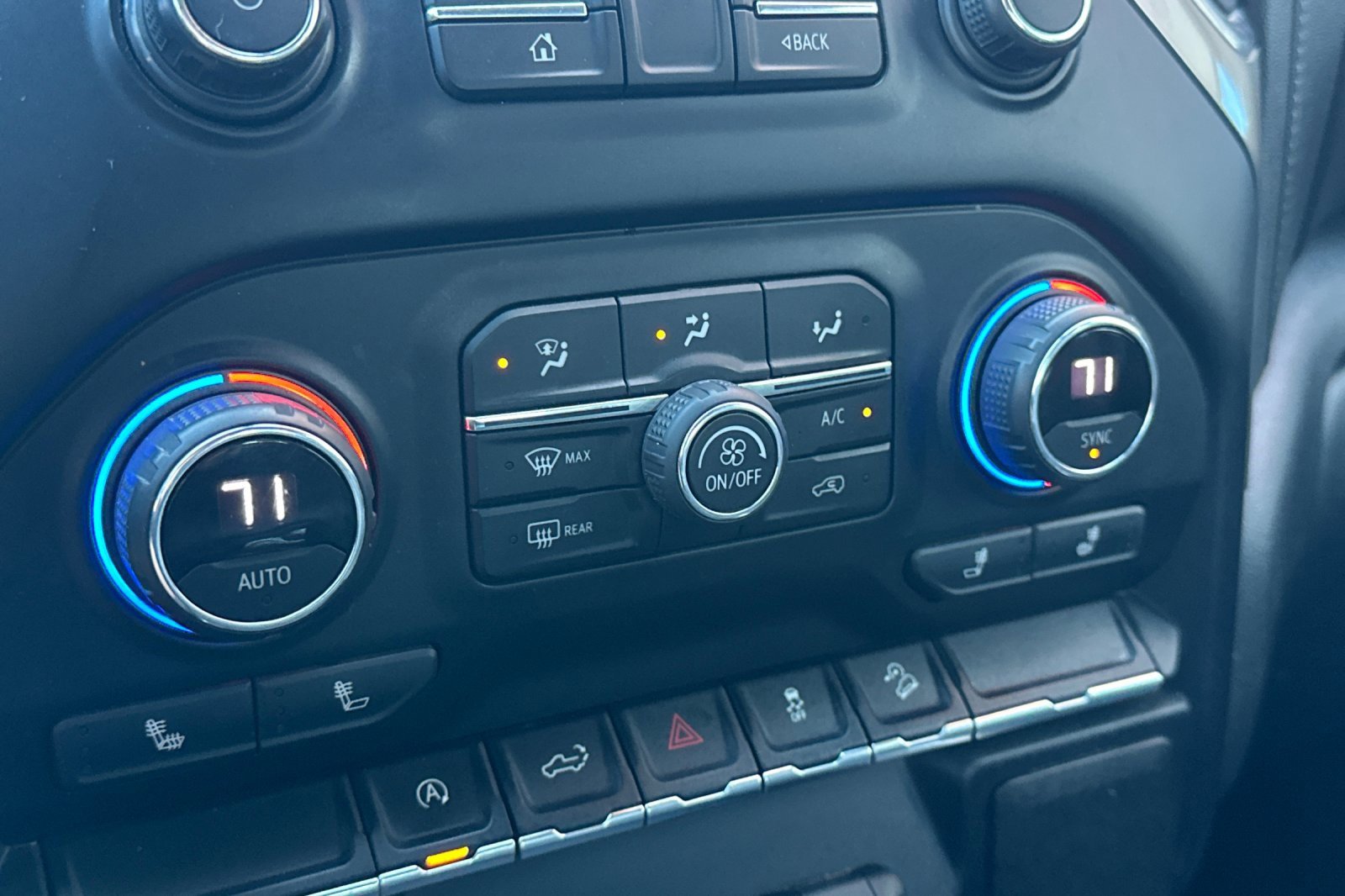 Used 2021 Chevrolet Silverado 1500 LT Trail Boss image 27