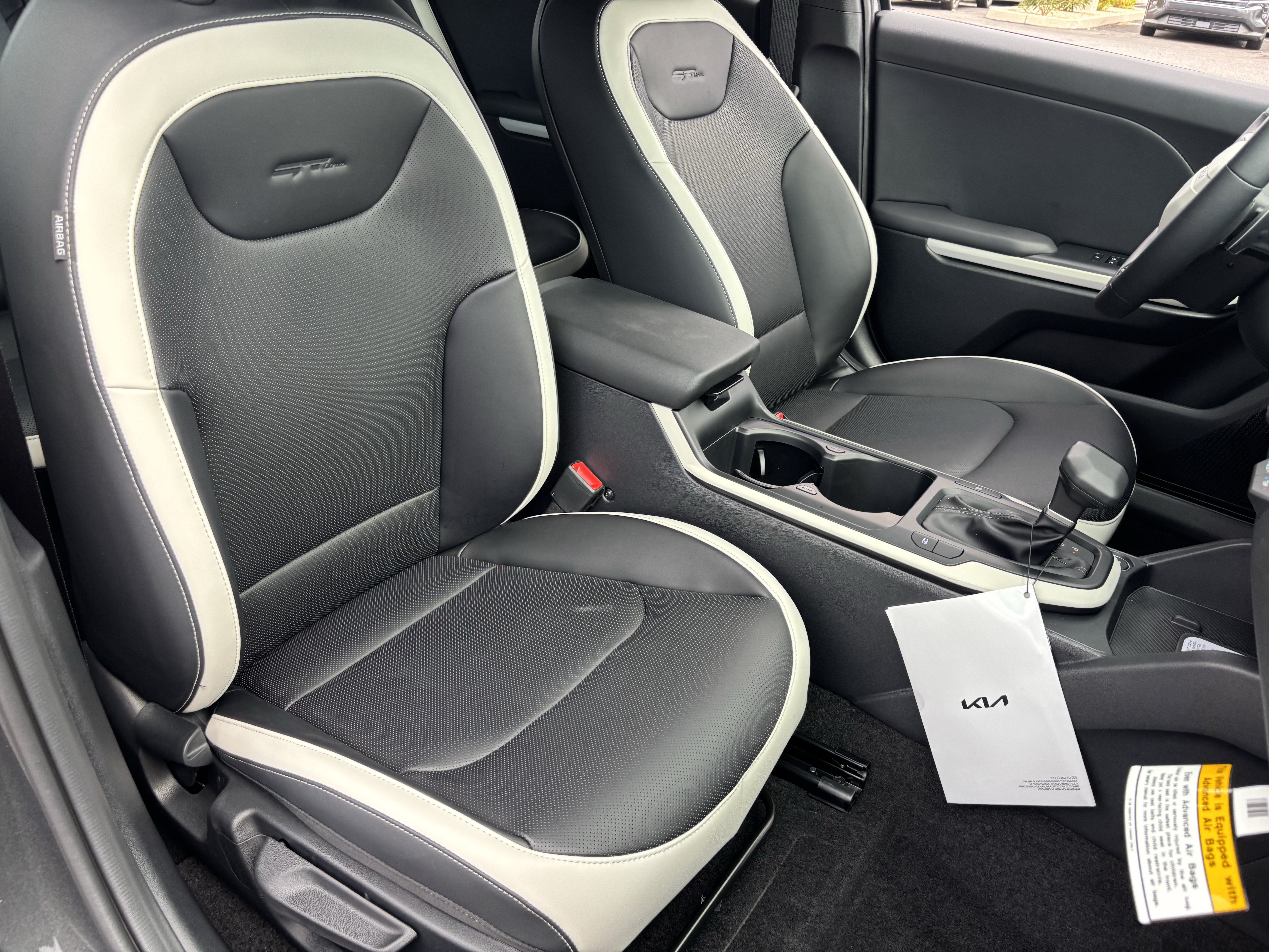 New 2026 Kia K4 GT-Line w/ GT-Line Sunroof Package FWD image 8
