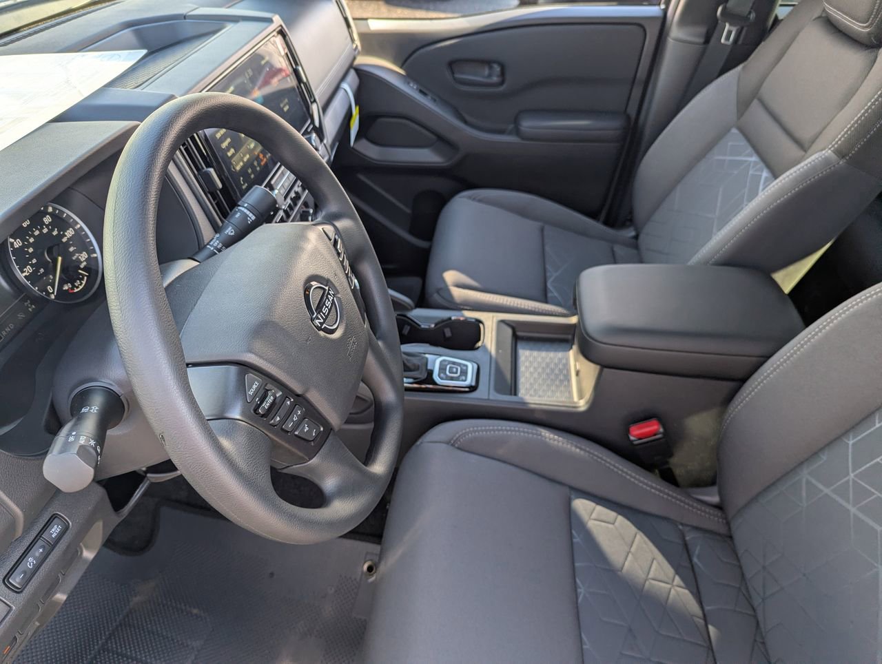 New 2026 Nissan Frontier SV w/ Tow Package image 11