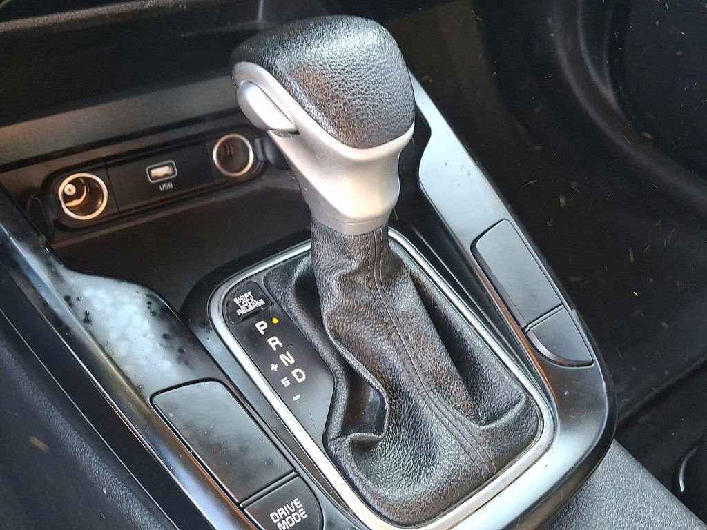 Used 2023 Kia Soul LX image 15