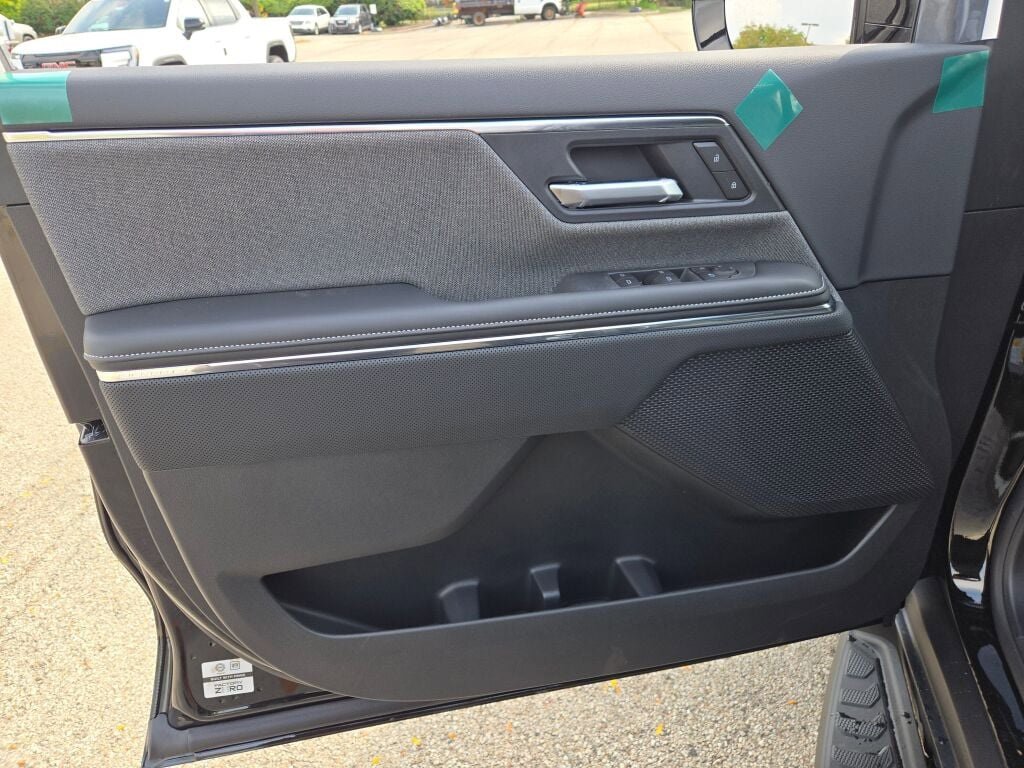 New 2026 GMC Sierra EV Elevation image 22