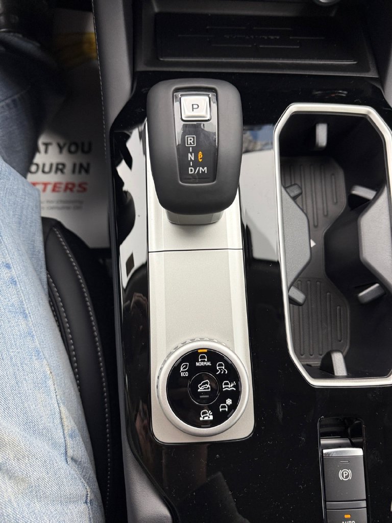 New 2026 Mitsubishi Outlander SE AWD/4WD image 21