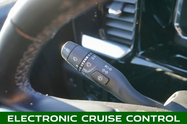 Used 2025 Chevrolet Silverado 1500 LT image 20