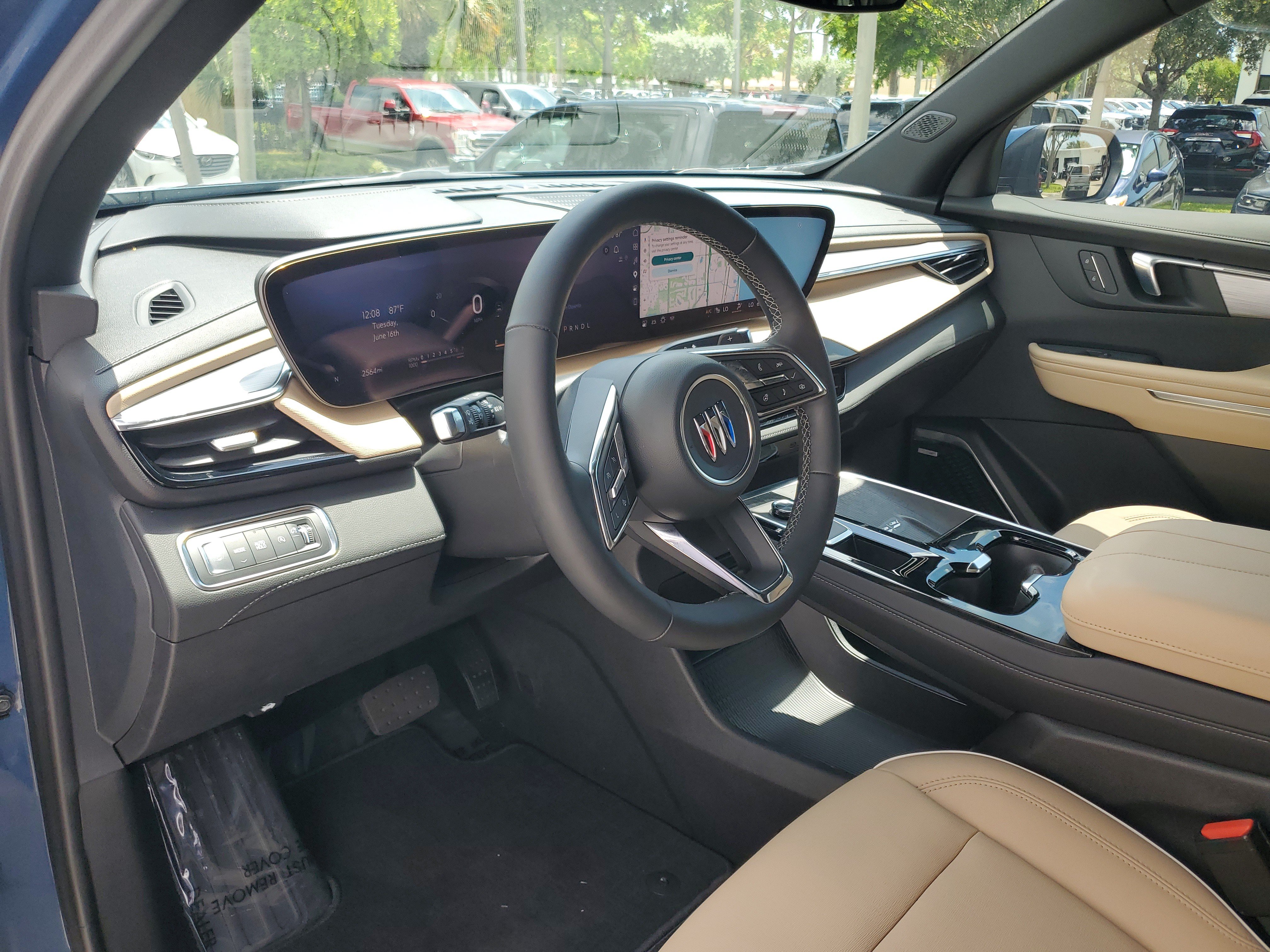 Used 2025 Buick Enclave Preferred FWD image 22