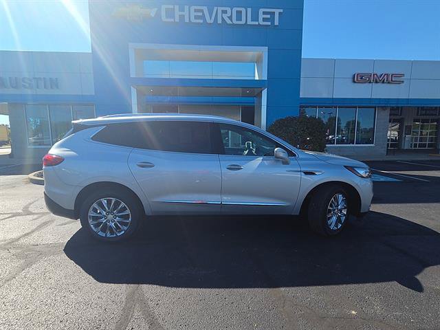 Used 2019 Buick Enclave Premium w/ Experience Buick Package AWD/4WD image 4