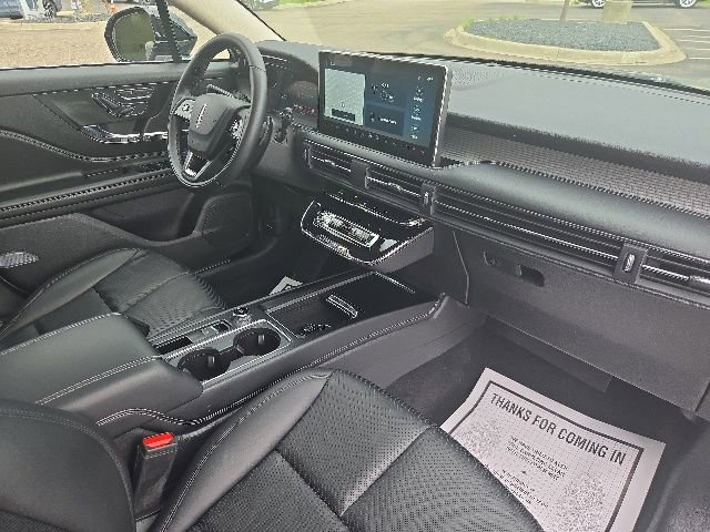 Certified 2024 Lincoln Corsair AWD w/ Equipment Group 101A image 26