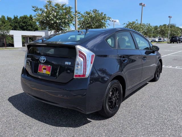 Used 2015 Toyota Prius Two FWD image 4