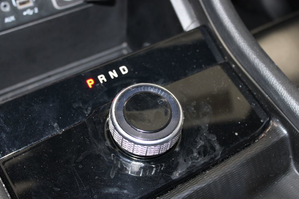 Used 2024 Jeep Grand Cherokee Limited image 36