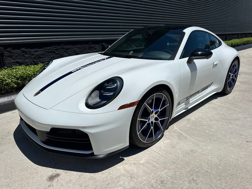 Certified 2026 Porsche 911 Carrera T RWD image 7