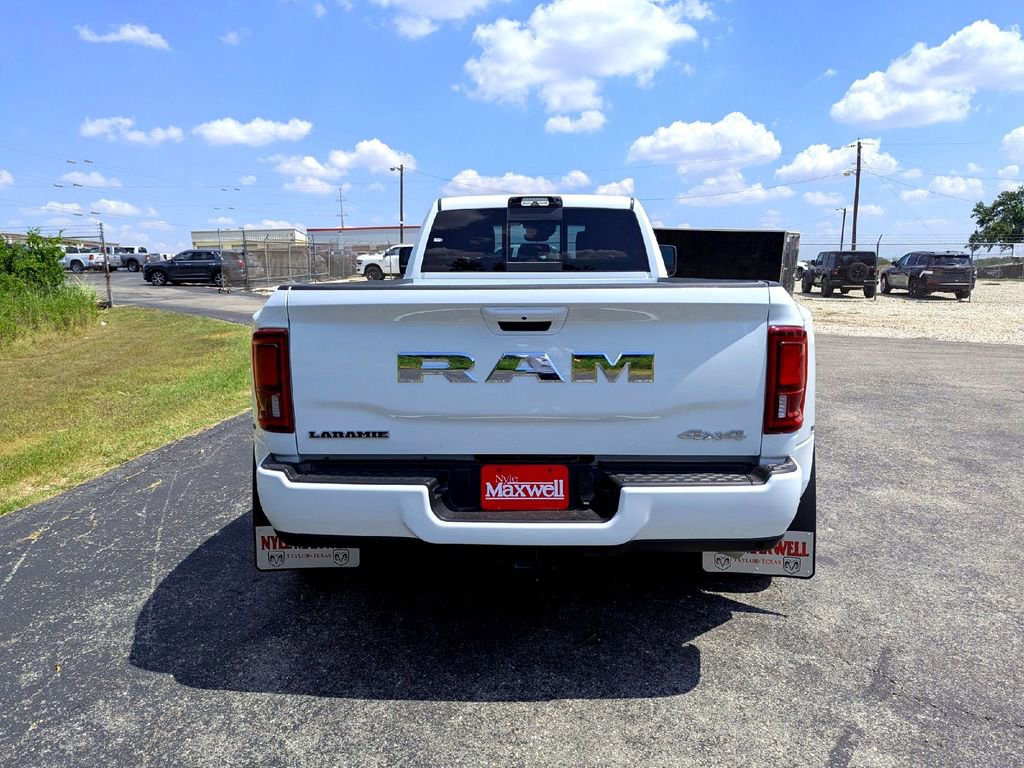 New 2026 RAM 3500 Laramie w/ Max Tow Package image 39