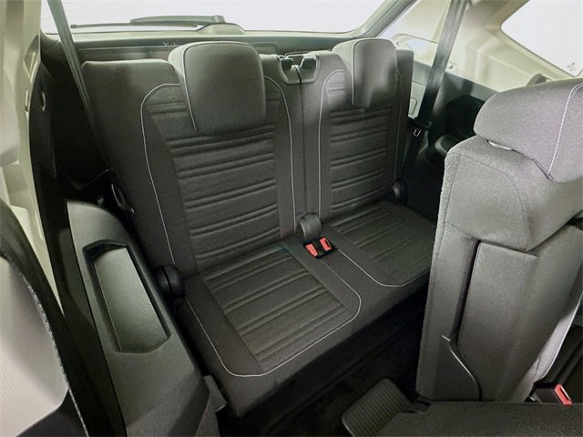 Used 2023 Volkswagen Tiguan S image 9