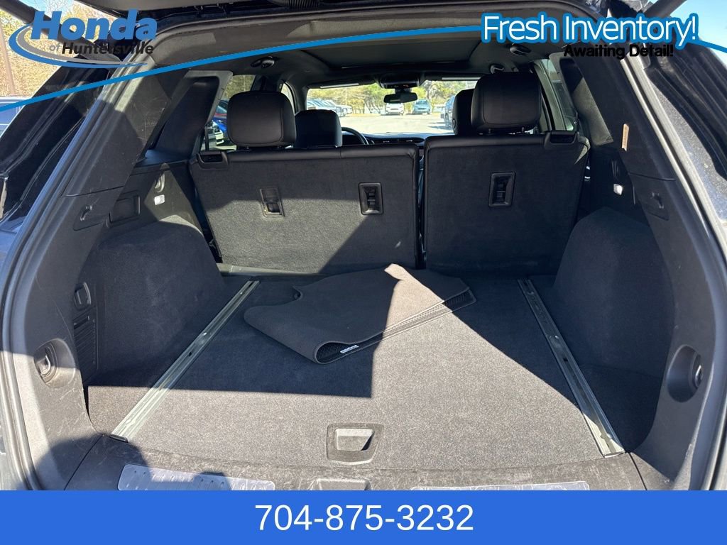 Used 2023 Cadillac XT5 Premium Luxury image 10