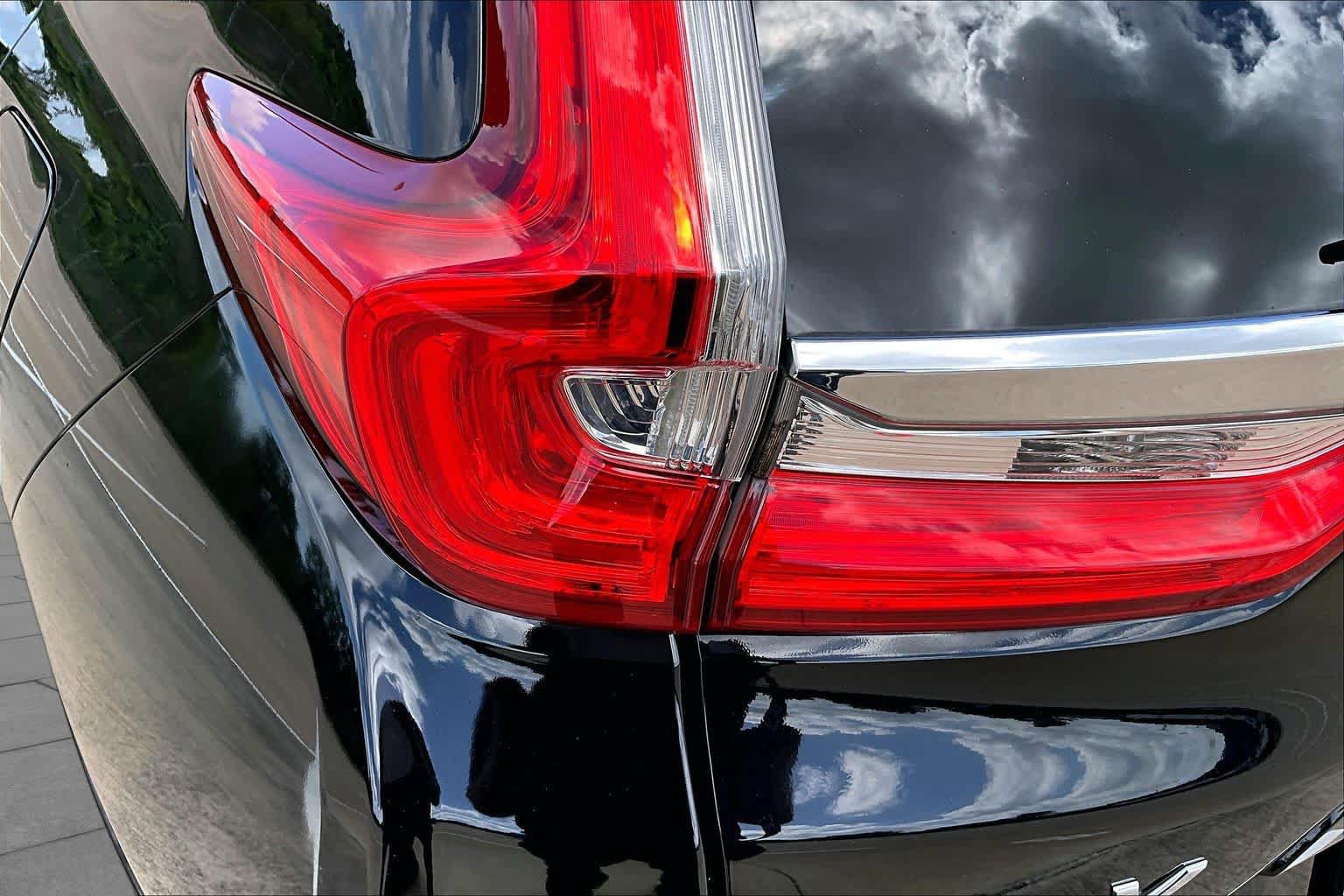 Used 2017 Honda CR-V EX image 27