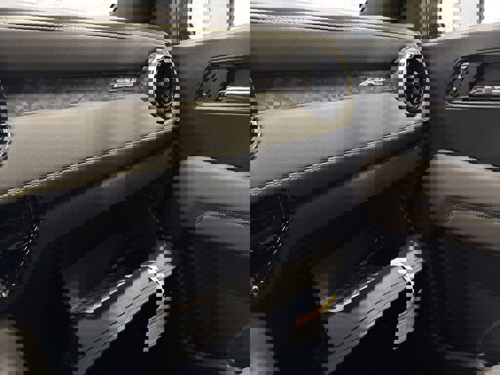 New 2026 Chevrolet Colorado ZR2 w/ Technology Package image 20