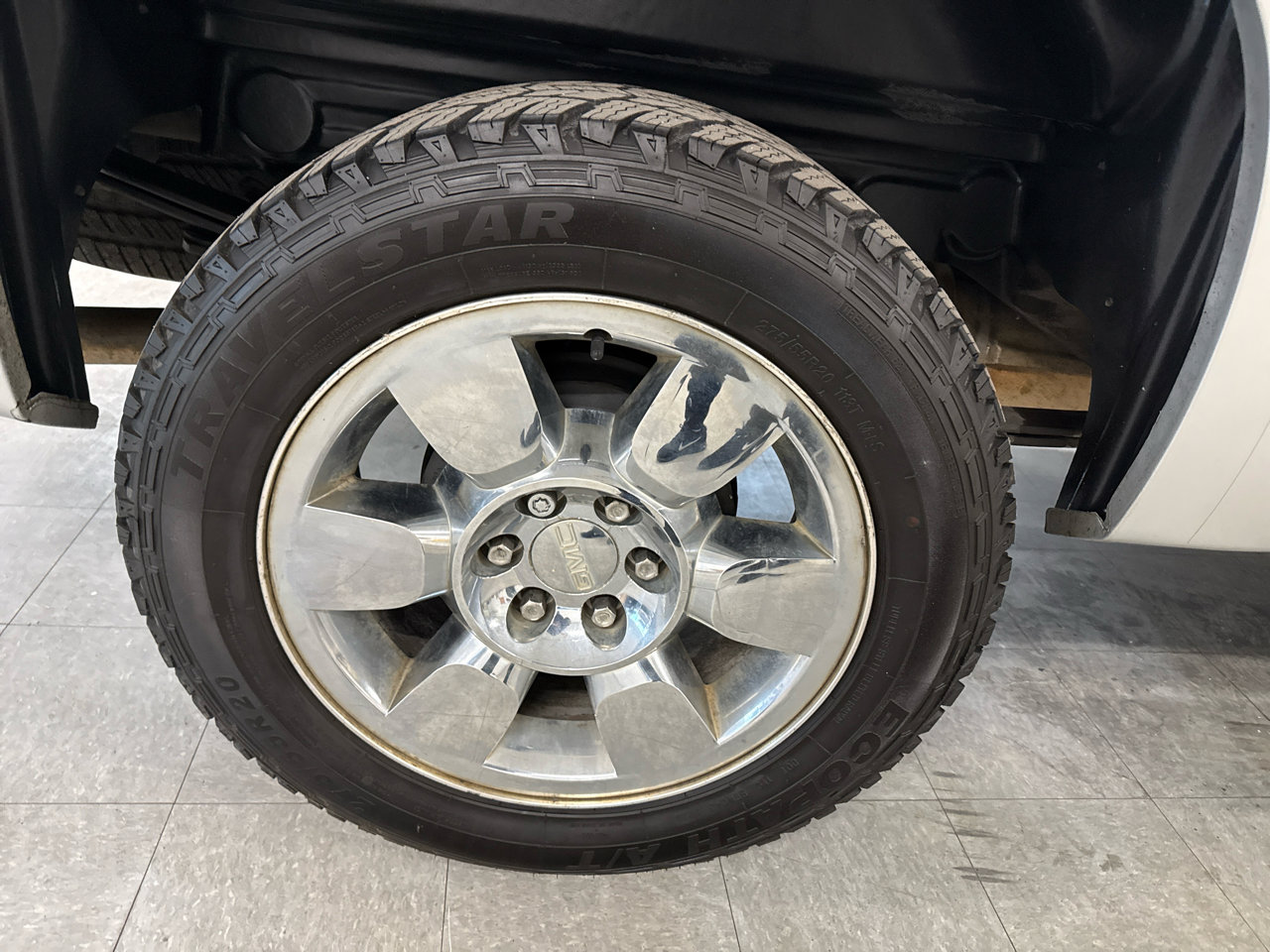 Used 2010 GMC Sierra 1500 SLE w/ Texas Edition image 53