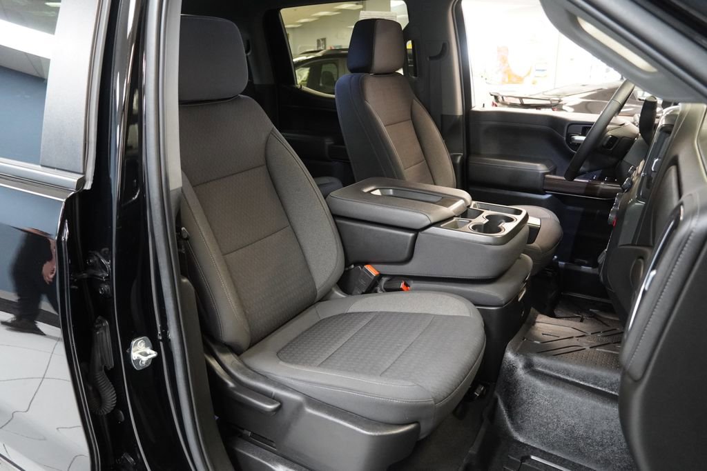 Used 2022 Chevrolet Silverado 1500 RST w/ Redline Edition image 23