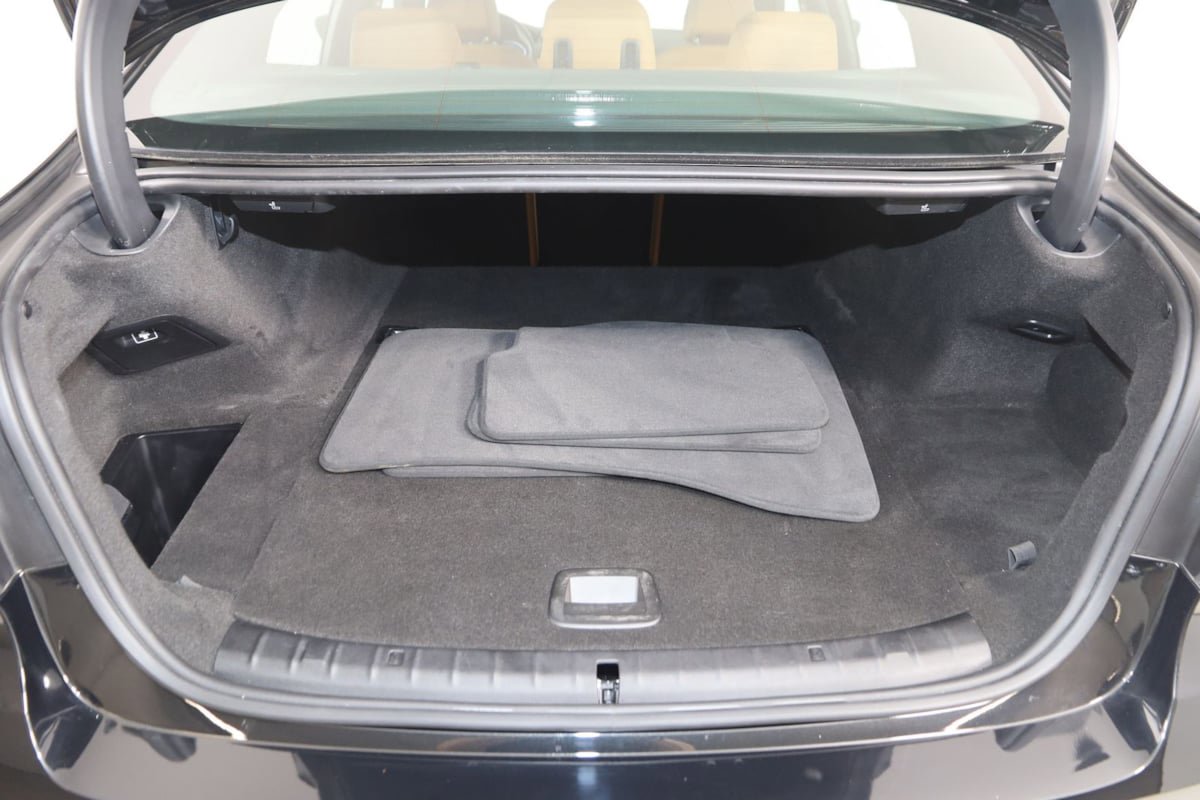 Used 2023 BMW 530e xDrive w/ Premium Package AWD/4WD image 55