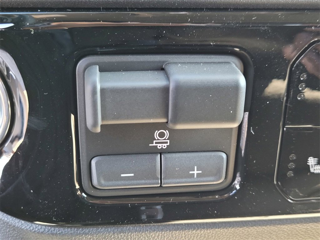 New 2026 GMC Sierra 1500 Elevation w/ Elevation Select Package image 17