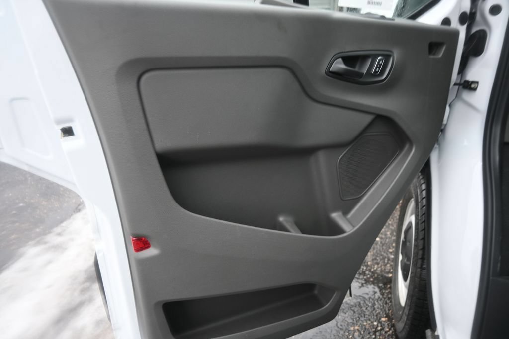New 2026 Ford Transit 250 148 Medium Roof w/ Load Area Protection Package RWD image 13