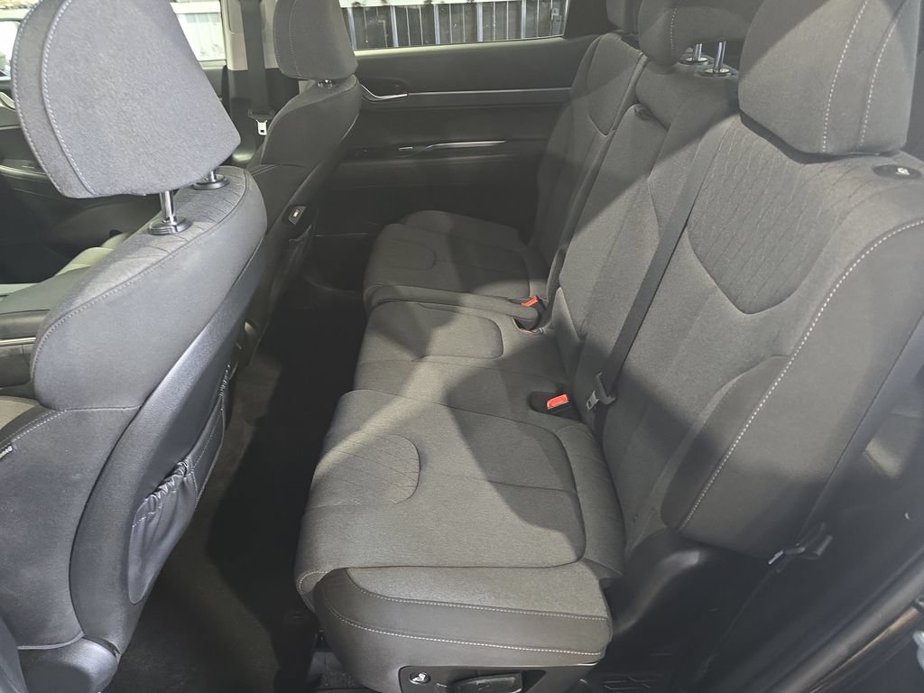 Used 2022 Hyundai Palisade SE AWD/4WD image 14