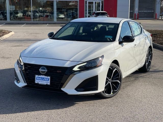 New 2025 Nissan Altima 2.5 SR image 9