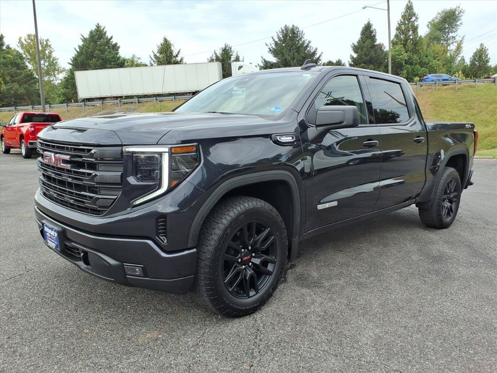 Used 2024 GMC Sierra 1500 Elevation AWD/4WD image 8