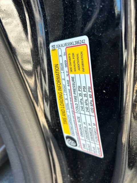 Used 2019 GMC Terrain SLT w/ Preferred Package AWD/4WD image 38