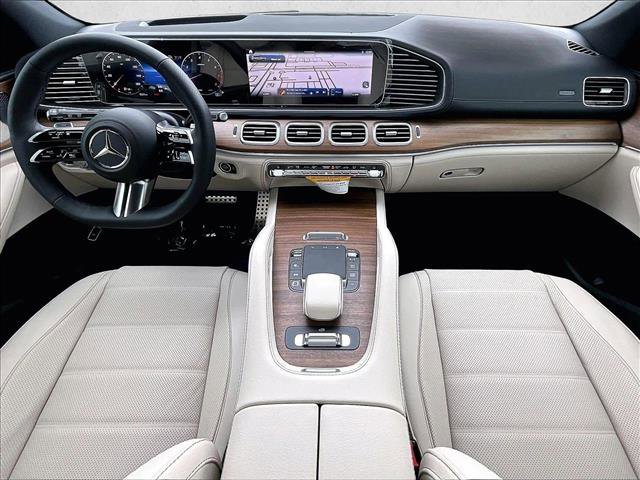 New 2026 Mercedes-Benz GLS 580 4MATIC image 7