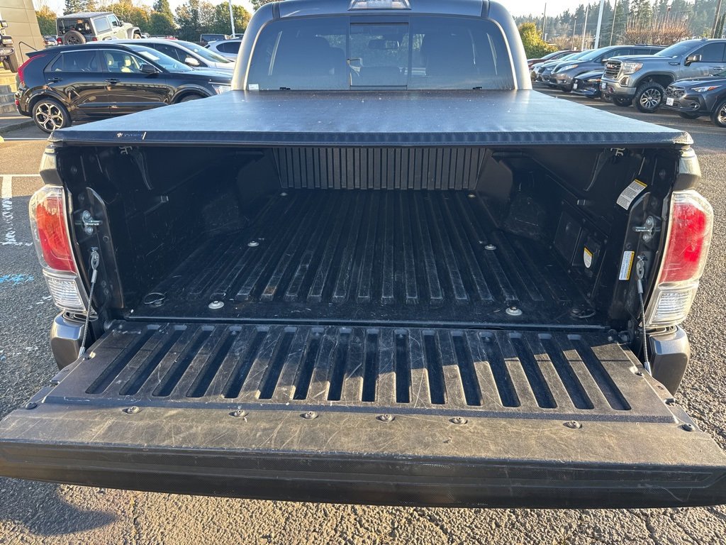 Used 2020 Toyota Tacoma TRD Sport image 27