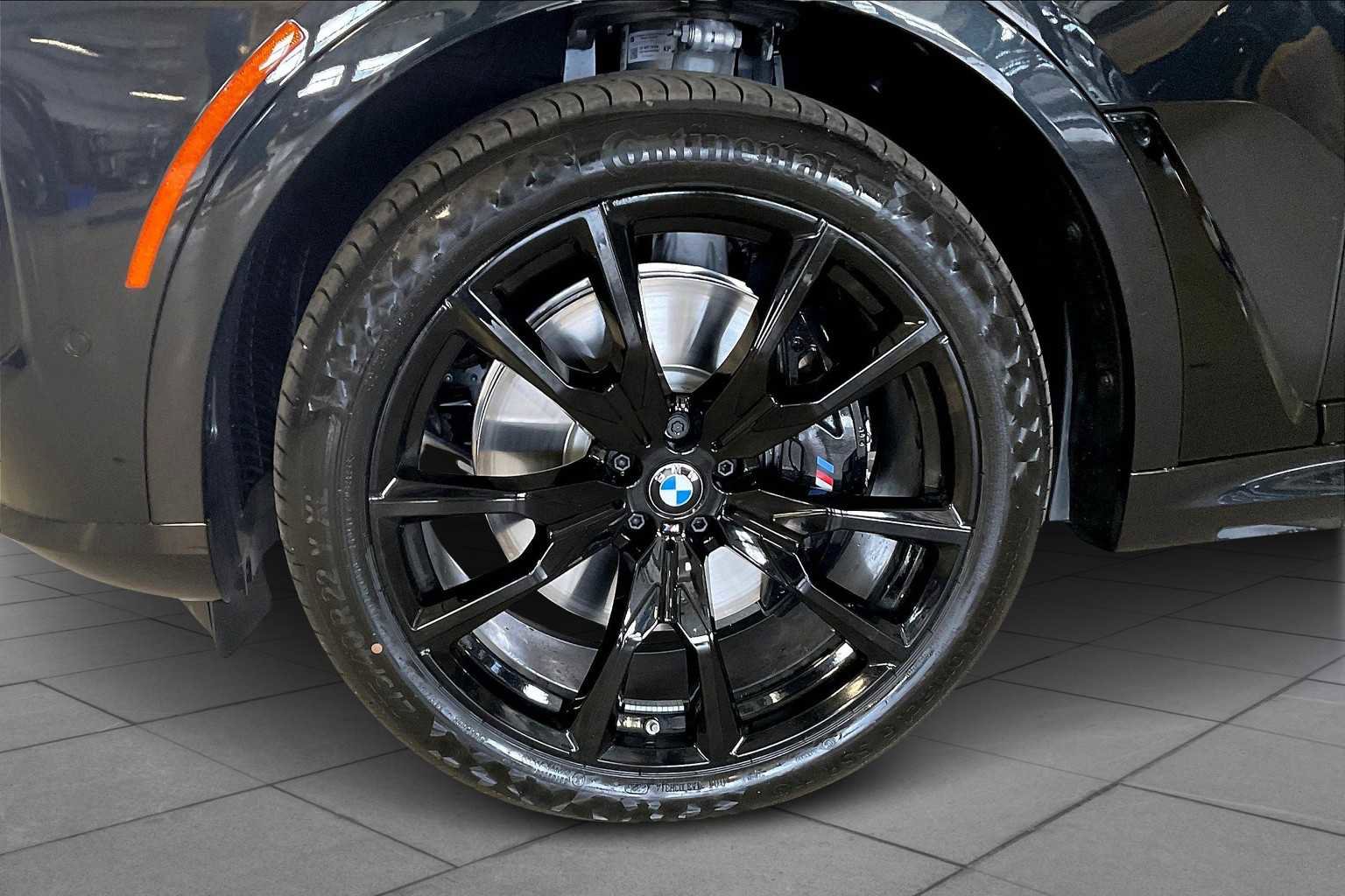 New 2026 BMW X7 M60i image 11