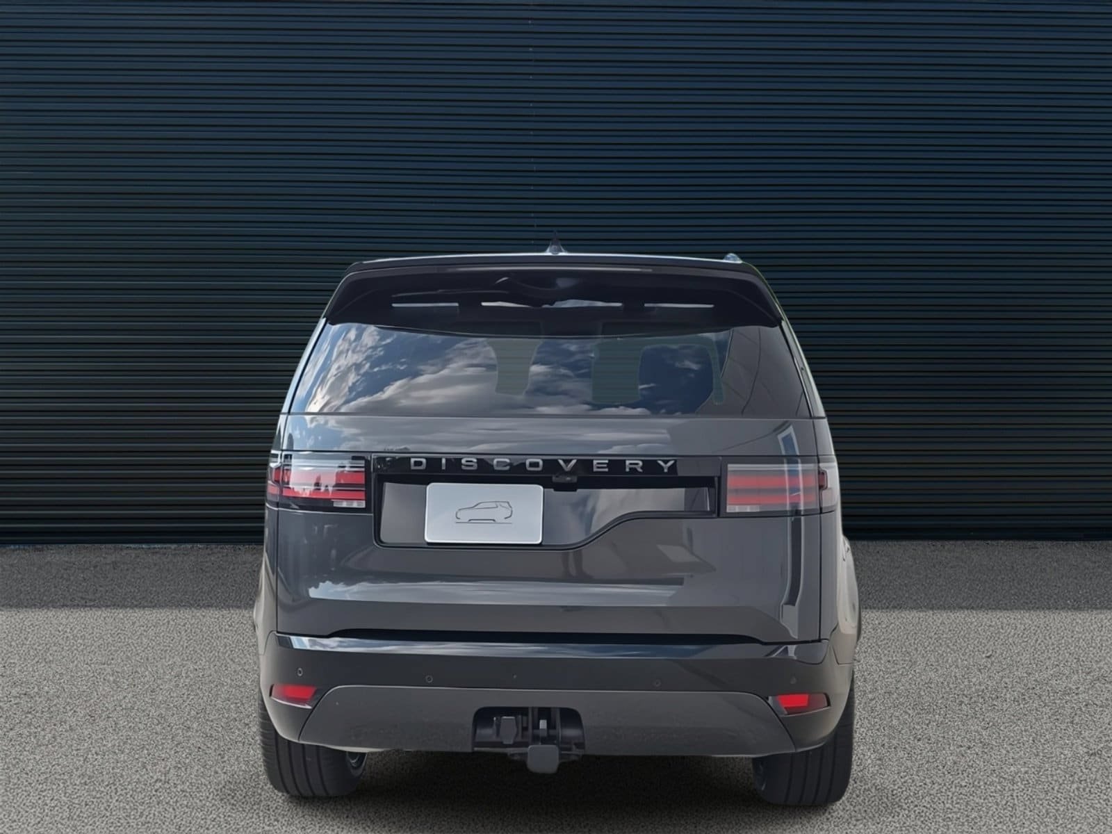 Certified 2025 Land Rover Discovery Dynamic SE AWD/4WD image 4
